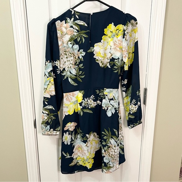 NWT Socialite Floral Mini Dress Women’s Size XS - Picture 5 of 9